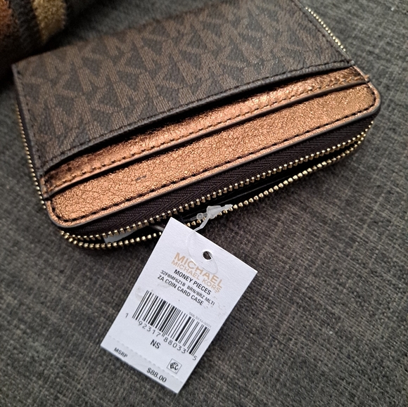 Wowww NWT Whitney SM Tote and NWT Matching Wallet - Picture 5 of 5